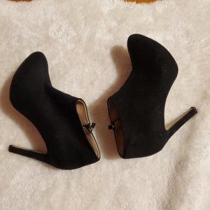 AUTHENTIC Giuseppe Zanotti Cindy Black Suede Ankle Booties